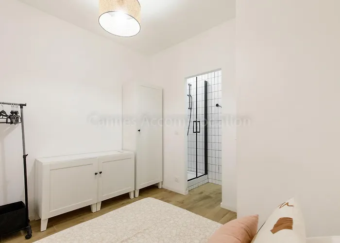 Διαμέρισμα August *